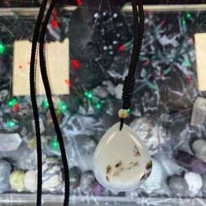 Elegant Black and White Pendant Necklace